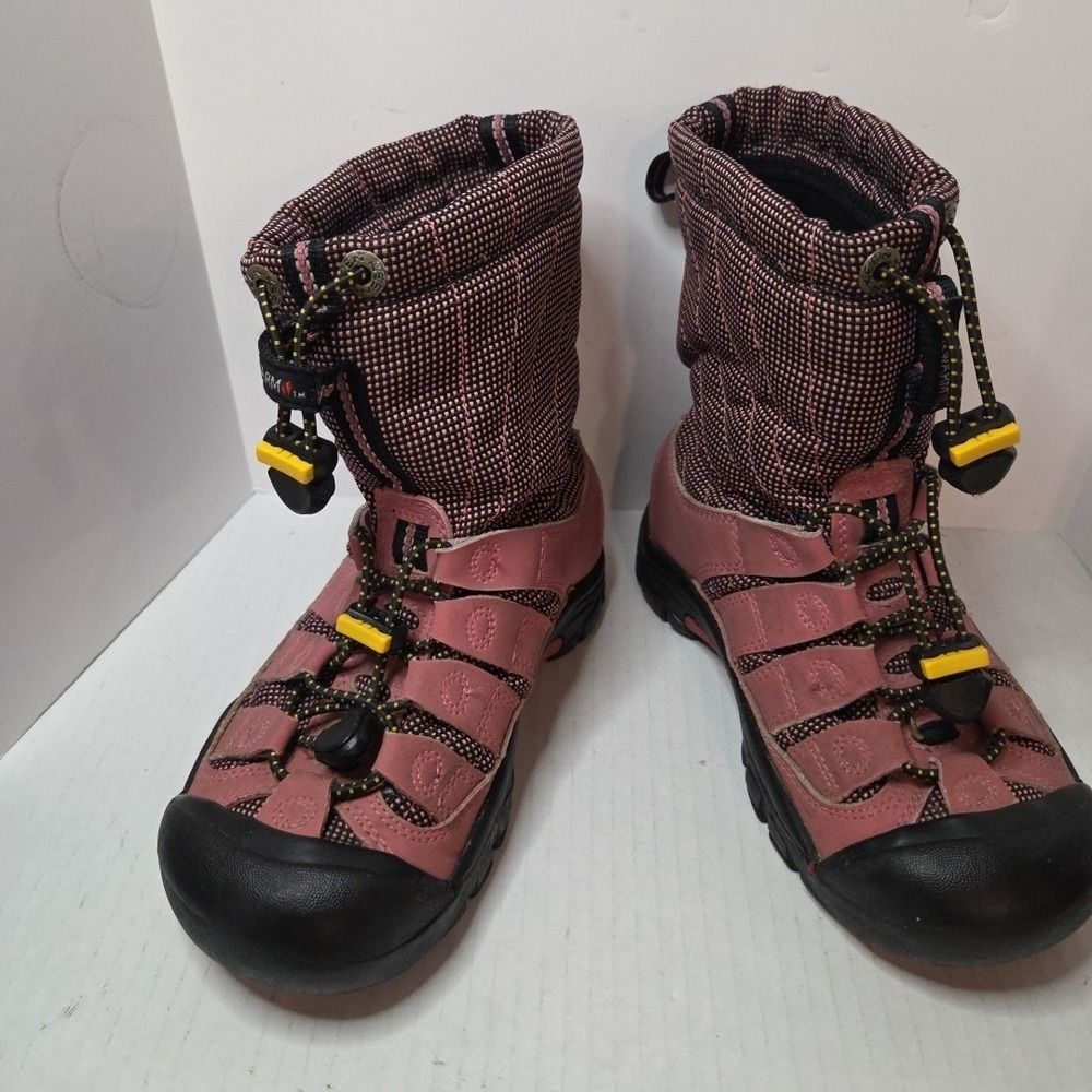 Keenโ Winter Snow Winter Boots Black Pink Girls Youth Size 1